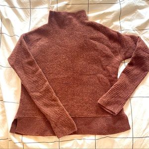 White + Warren 100% Cashmere Sweater